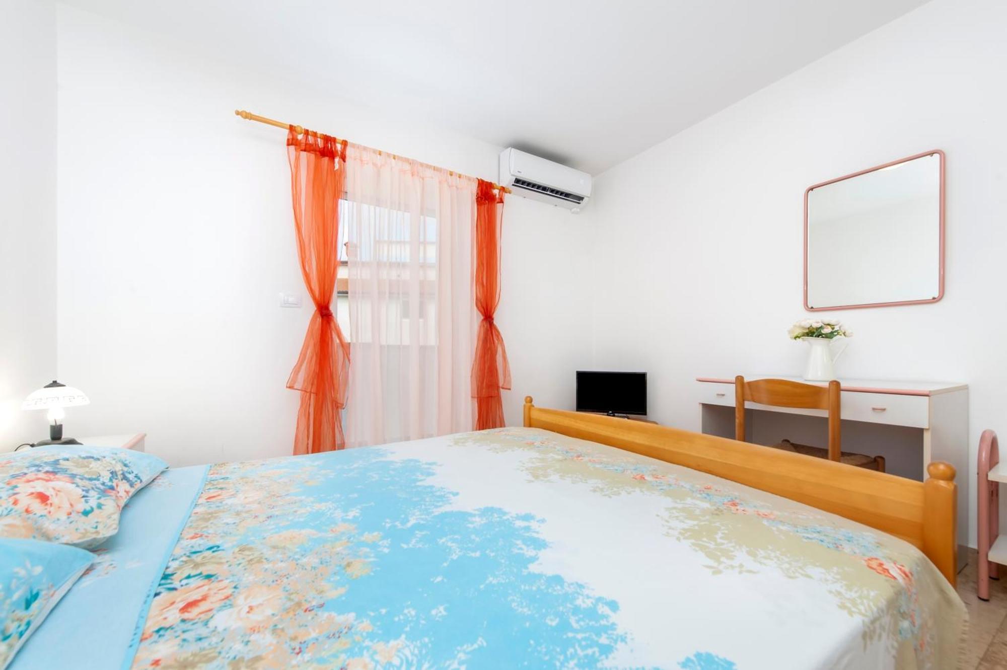 Aparthotel Luna Tsuki Two à Rovinj Extérieur photo
